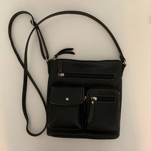 BLACK KELLY & KATIE CROSSBODY PURSE